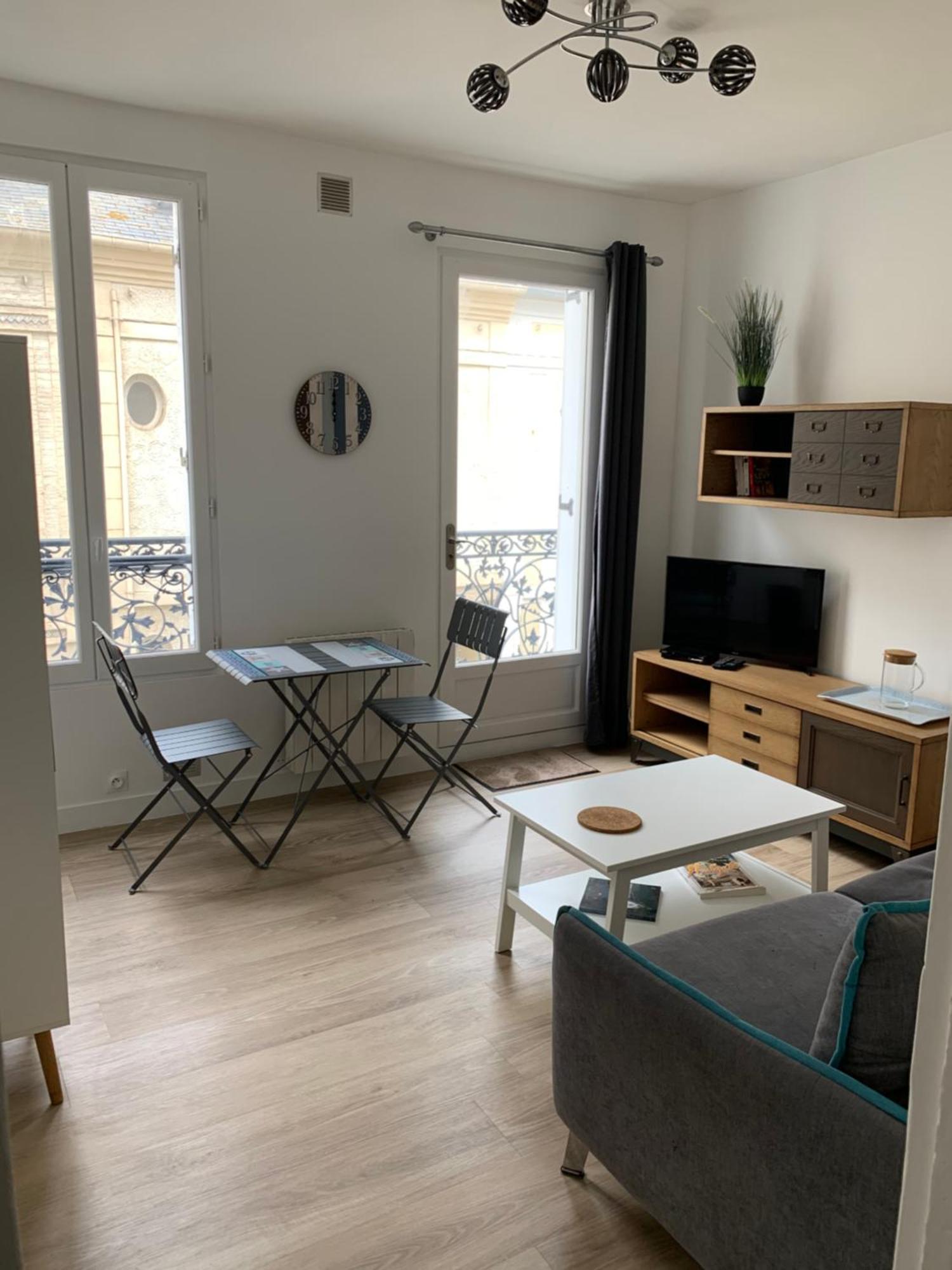 Les Parasols De Trouville Apartment Luaran gambar
