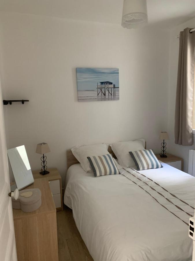 Les Parasols De Trouville Apartment Luaran gambar