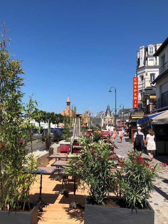 Les Parasols De Trouville Apartment Luaran gambar