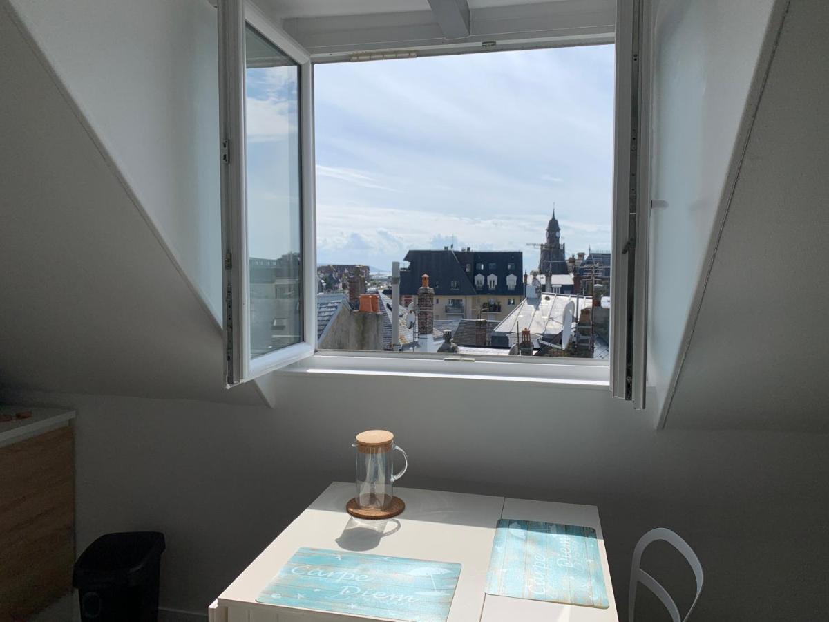 Les Parasols De Trouville Apartment Luaran gambar